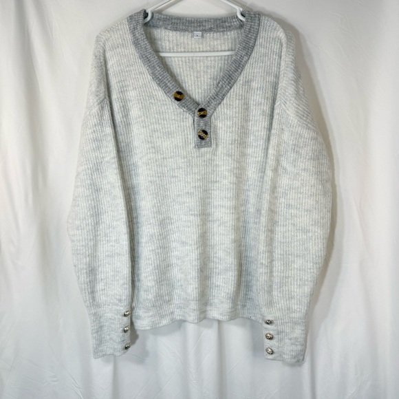 Unbranded Woman’s Soft Half Button Up White & Gray Sweater — Size Large - Picture 3 of 10
